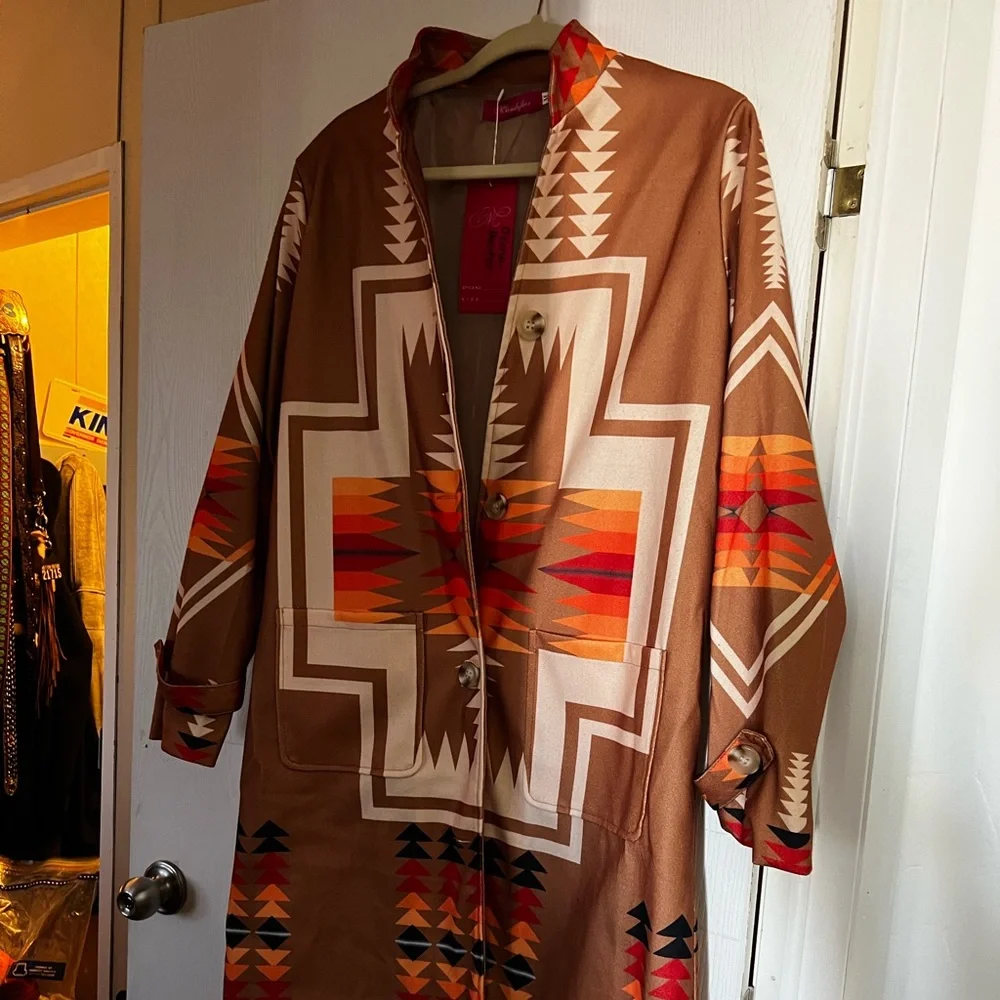 Aztec Duster - Picture 2 of 2